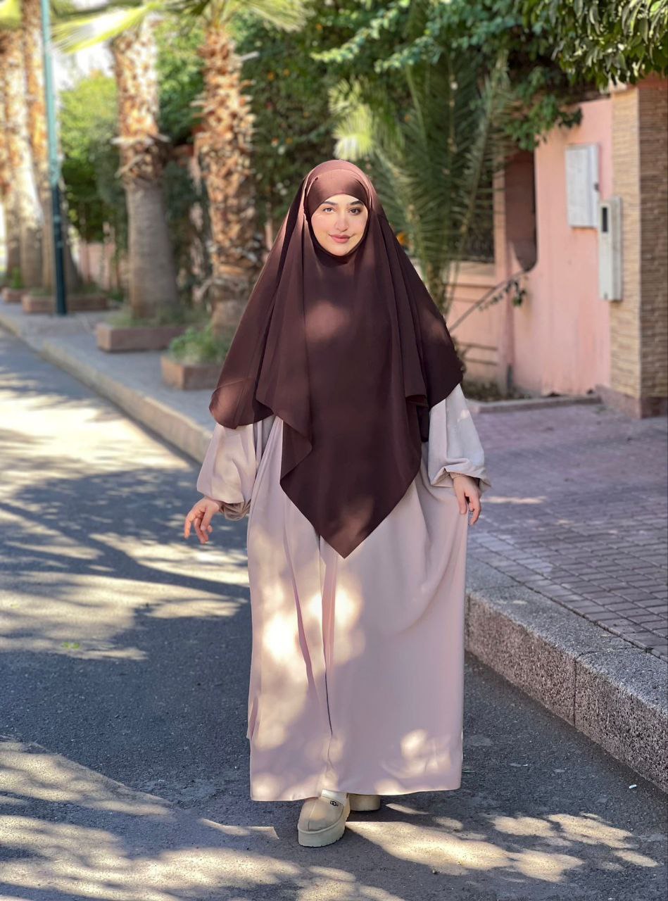 photo_6050632537018666056_y